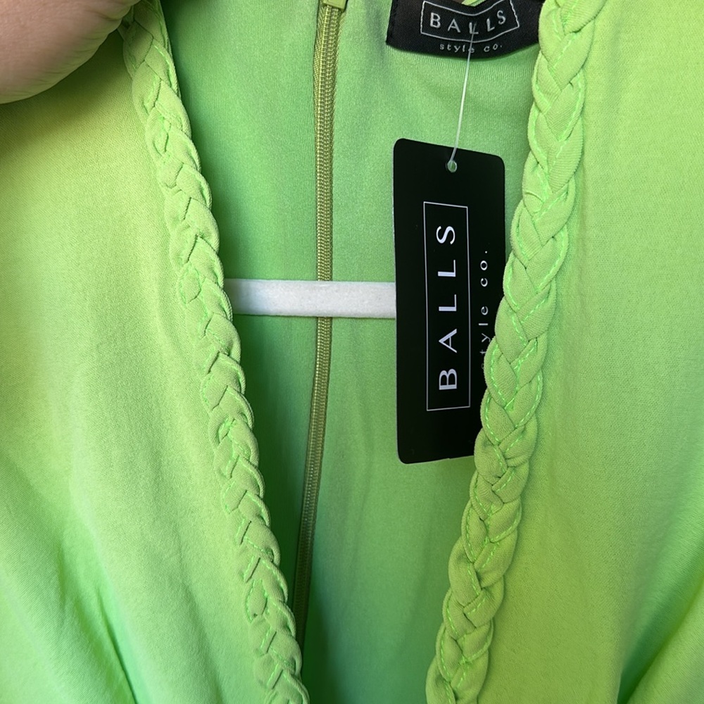 NWT GREEN DRESS/ROMPER - Picture 7 of 7